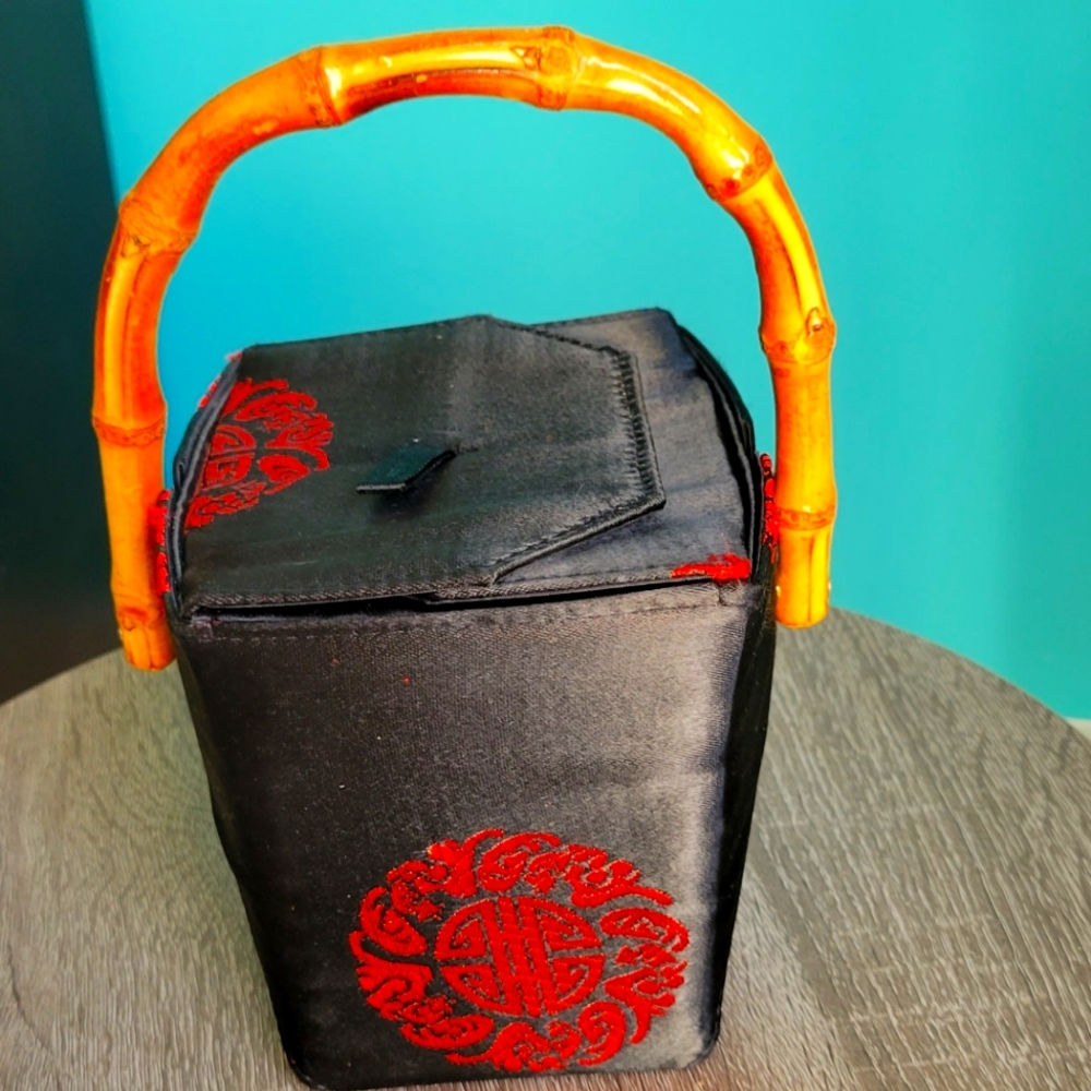 Chinese take out box bag